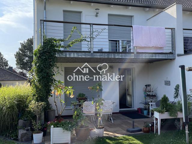 Platz ohne Ende ! Reihenend Reihenmittelhaus in Top Lage zu Verkaufen