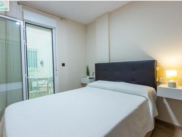 PLAYA, TERRAZA PRIVADA CON BARBACOA NUEVO IDEAL PROFESORES, MASTER, DESPLAZADOS, TURISMO TERMAL