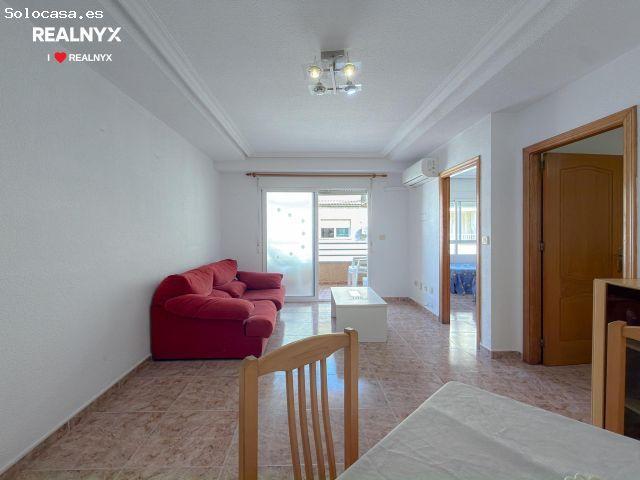 Playa del cura! Estupendo apartamento con amplios espacios y terraza cómoda, a 750 metros de la play