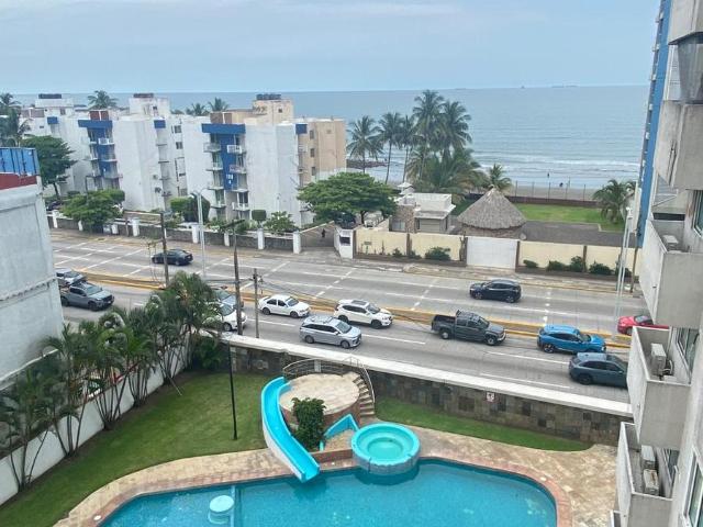 Playa Hermosa, Departamento en RENTA DE 3 HABITACIONES amueblado