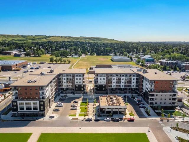 Plaza Apartments