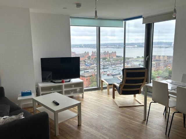 Plaza Boulevard, Liverpool L8, 2 bed flat to rent, £1,500 pcm | PrimeLocation