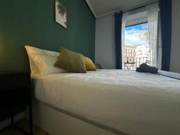 Embajadores, Palos de la Frontera, Madrid