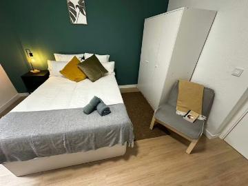 Embajadores, Palos de la Frontera, Madrid