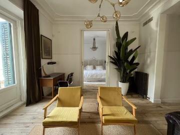 Embajadores, Palos de la Frontera, Madrid