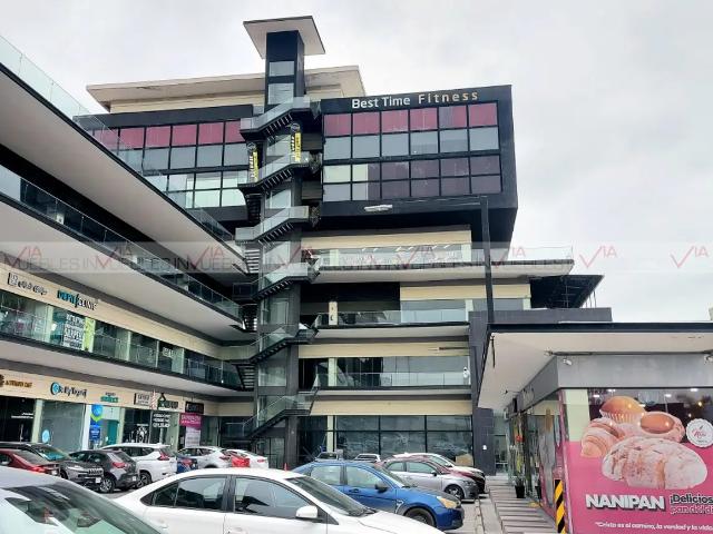 Plaza Malibu, Gran Reserva Cumbres
