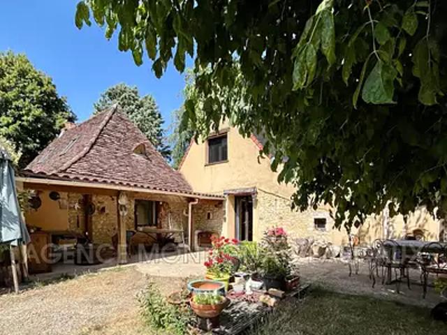 Plazac 24580 Achat / Vente maison parking