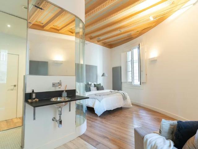Plaça de Sant Jaume, Barcelona, Catalonia 08002