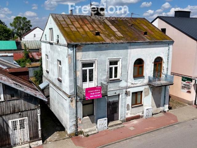 Plac Zwycięstwa 130 m², Mordy