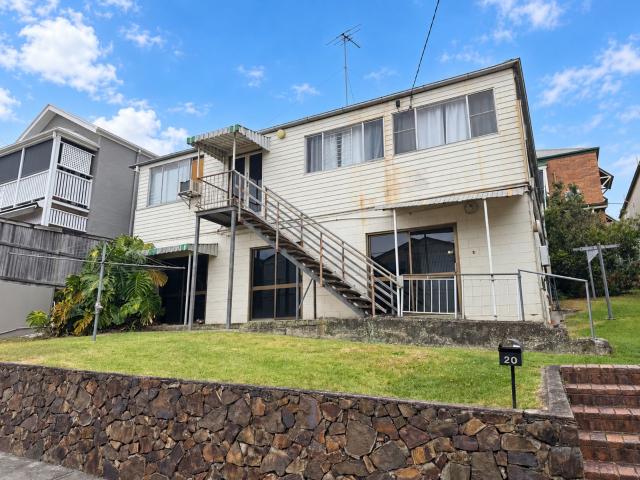 Place West: 20a Blythe St, Kelvin Grove, QLD 4059
