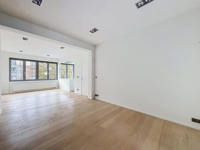Place Albert: Beautiful renovated apartment