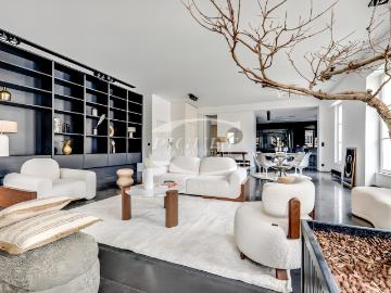 PLACE DES VICTOIRESCatherine PiguetAlma Immobilier