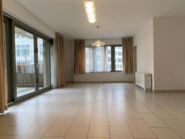 Place du Luxembourg/Jourdan Unfurnished two bedroom apartmen