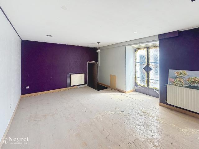 Place grenette locale commercial de 161,14m2 divisible