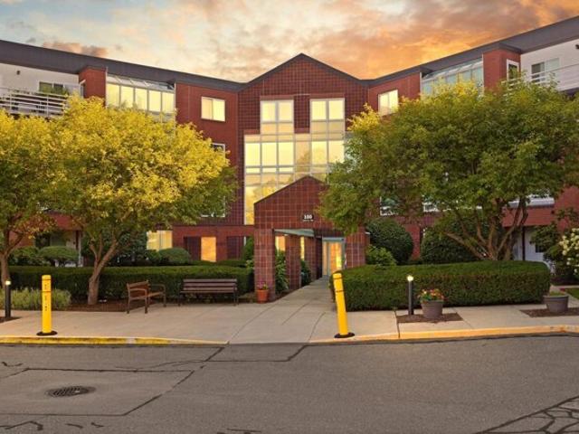 Place Ln Unit,woburn, Condo For Sale