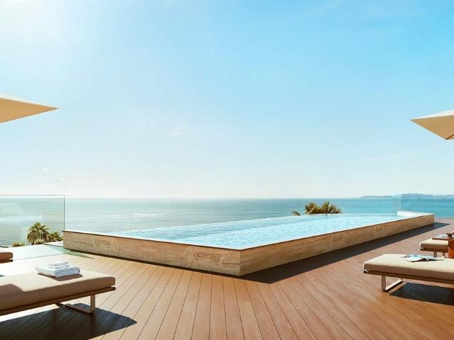 Plage Appartement d'exception au bord de la mer. 86m² Villeneuve Loubet