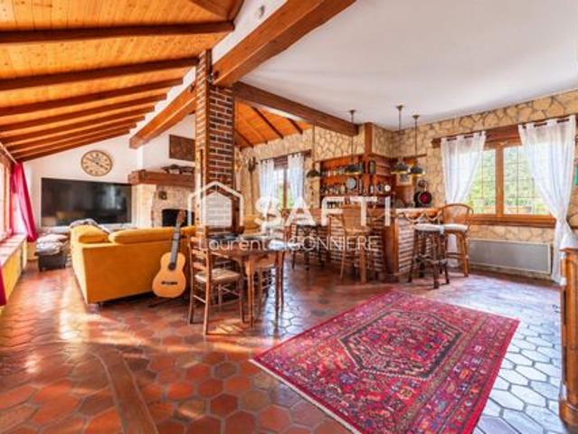 Plain pied atypique et pièce de vie de 68 m²