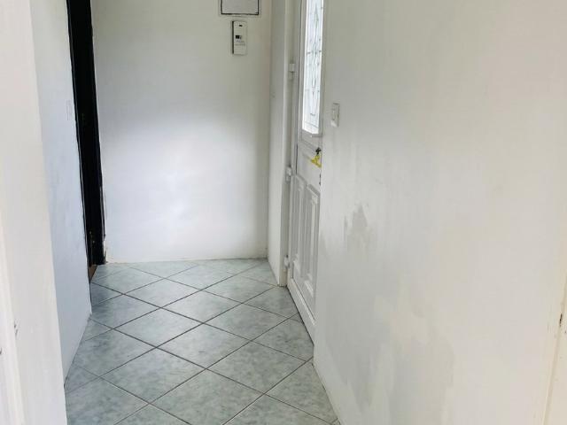 PLAIN PIED, CALME, LORRIS, COMMERCES 5 MN, ETANGS ET FORETS, GARE 20 MN