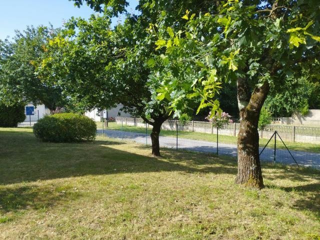 Plain pied dans le bourg