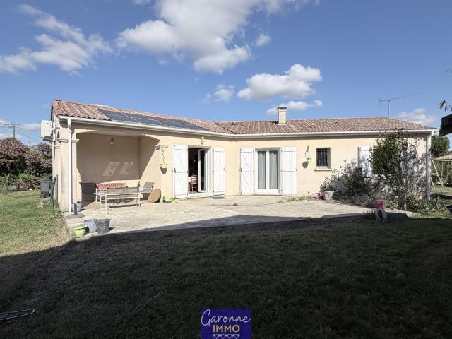 Plain pied de 2007 type F5 avec jardin et garage