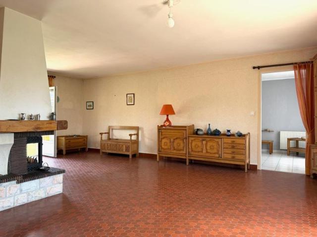 Plain pied individuel, 4 chambres, double garage