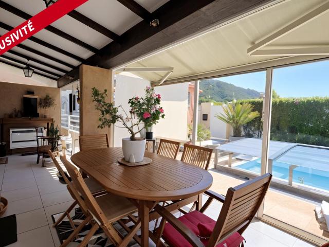 Plain Pied, 3 Chambres Avec Piscine 108m² Oraison