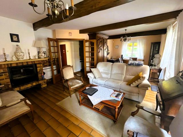 PLAISANCE 32, BELLE MAISON RENOVEE 130m2 par artisan+ APPARTEMENT ou local 42m2, jardin clos 650m2, garage, atelier, au calme, commerces à pied ! SANS TRAVAUX