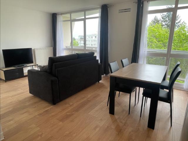 Plaisir: appartement F1 31 m² refais à NEUF !