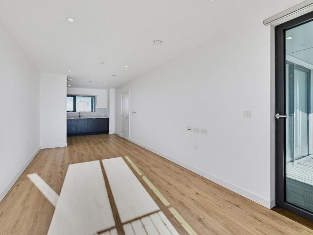Plaistow Road, London E13, 1 bed flat to rent, £1,750 pcm | PrimeLocation