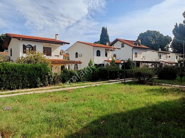 Plaja 300mt İlk Site336 Mt. Arsa İçinde Tek Müstakil Doğalgazlı