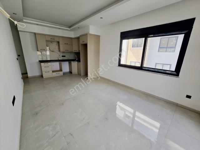 Çıplaklı Çarşamba Sınırında Sıfır Net50 M2 1+1 Daire Okula Yakın