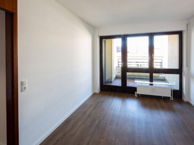 Plankengalerie D 3 Quadrat – 4,5 ZKB mit Lift, EBK und 2 Loggien!