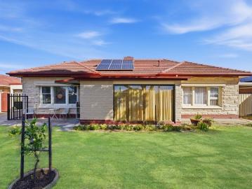 PLANNING CONSENT FOR 3 DOUBLE STOREY DWELLINGS | The Ultimate Opportunity in Ascot Park!