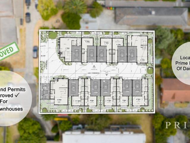 PLANNING & PERMITS APPROVED FOR 11 TOWNHOUSES!