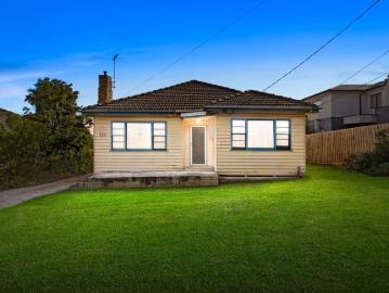 Plans and Permits for 8 Townhouses on 1,027sqm