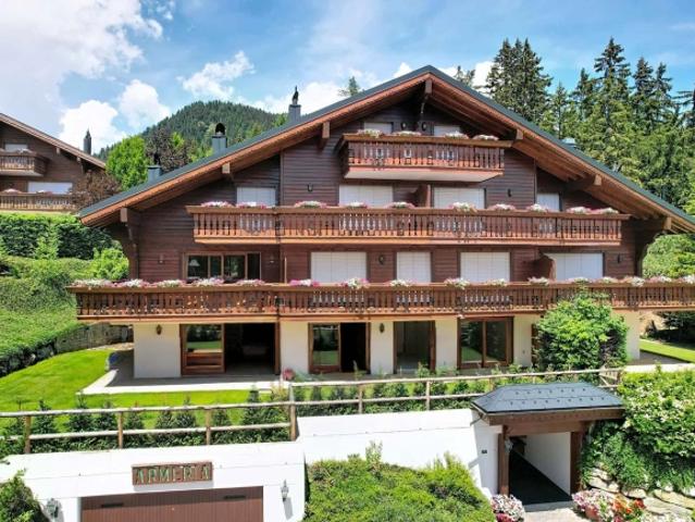 Plans Mayens – Charmante 3,5 Zimmer Wohnung in absoluter Ruhe