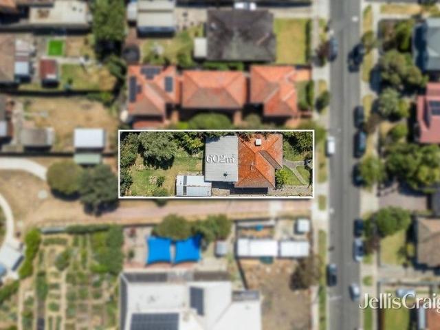 Plans & permits approved for two luxury 30sq townhouses in Brunswick West