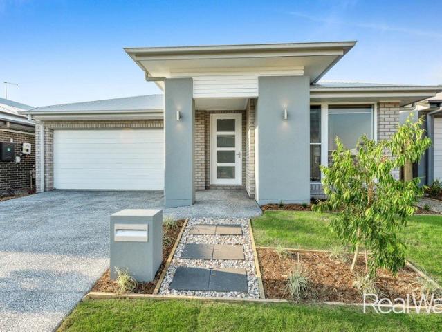 Plantation Built Family Home with Ducted Air & Separate Media