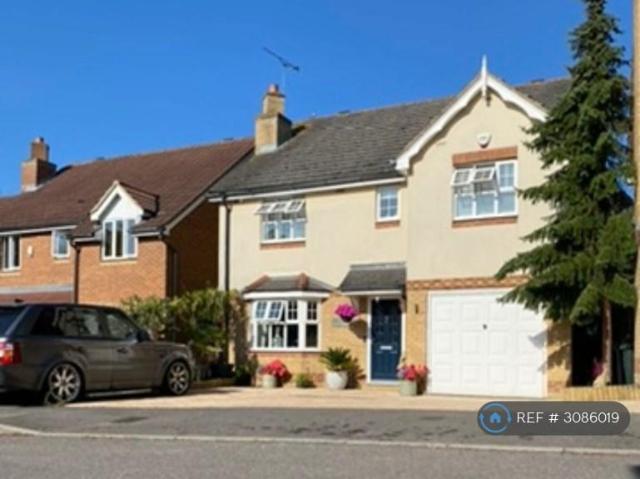 Plantation Close, Greenhithe, DA9 1 bed in a house share to rent £1,100 pcm £254 pw