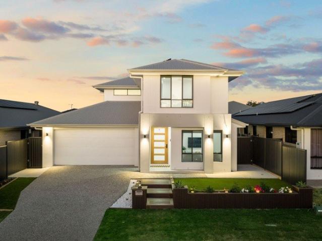Plantation Luxury | April 2026 Built | Sophisticated Family Living on 420m²!