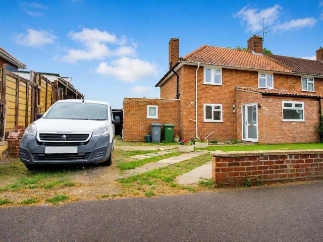 Plantation Road, Norwich 3 bed semi detached house to rent £1,350 pcm £312 pw