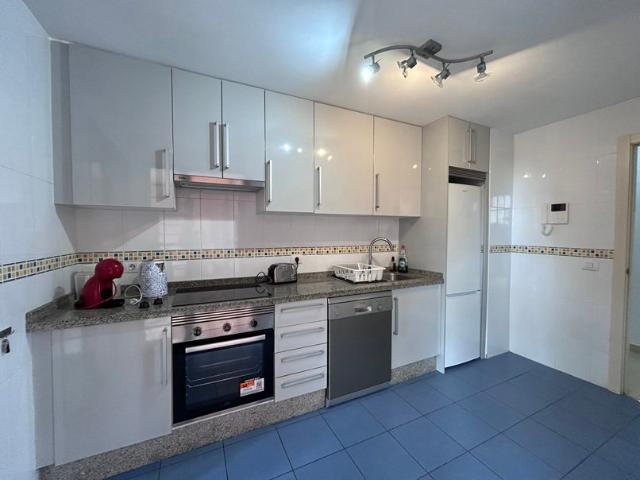 Planta baja, 3 dormitorios, apartamento de 2 baños con jardi. 119m² Golf Del Sur