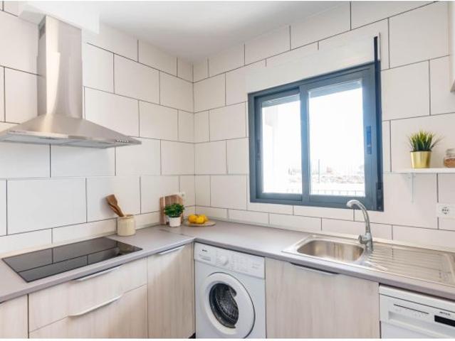 Planta Baja a estrenar con Piscina, Terraza y Solárium Privado frente al Balneario de Leana – Fortun