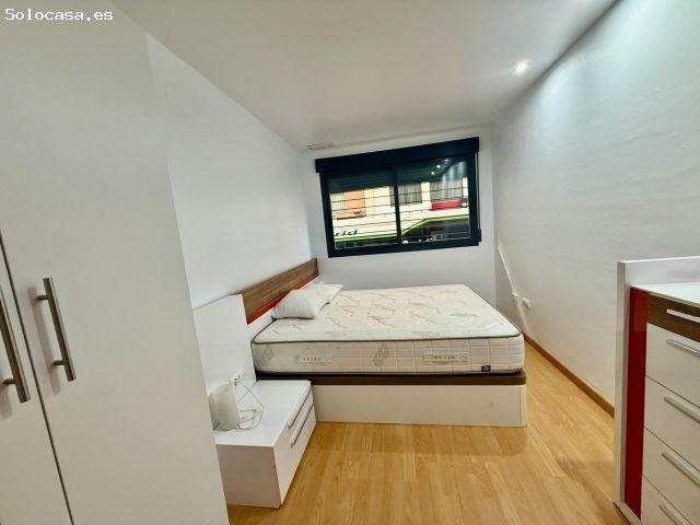 PLANTA BAJA CERCA UNIVERSIDAD CON DOS HABITACIONES Y DOS BAÑOS SEMINUEVO CON PISCINA
