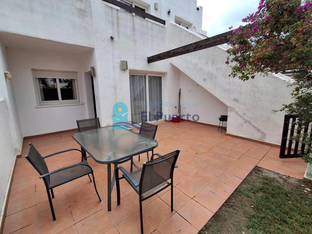 PLANTA BAJA CON GRAN TERRAZA, PISCINA Y PARKING EN CONDADO DE ALHAMA – REF. 1857