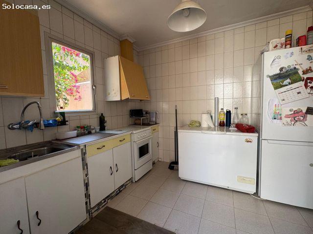 Planta baja con gran potencial y patio de 70m2 en San Gabriel