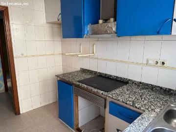 Planta baja con patio de 30 m2 en Almoines