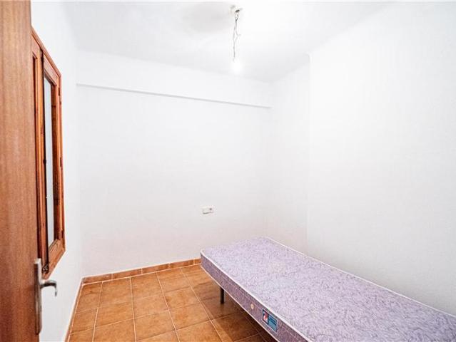 Planta baja con terraza de 30m2 aprox