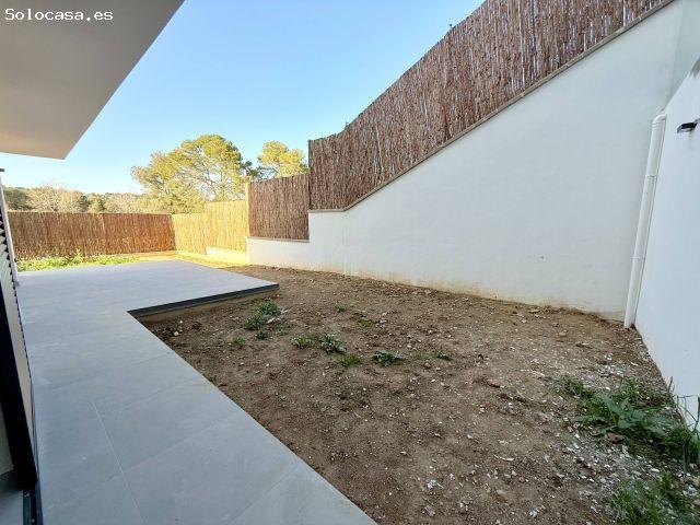 Planta baja de obra nueva en Bellaterra con gran jardín privado – Ideal para parejas