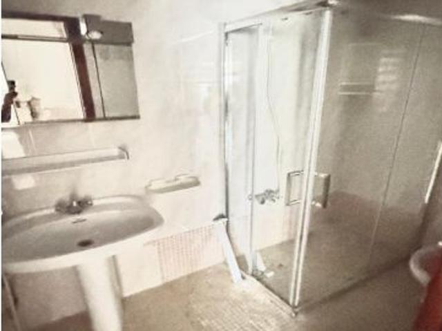PLANTA BAJA DIAFANO PARA HACER 2 VIVIENDAS EN PLAYA DE LOS LOCOS 175.000€
